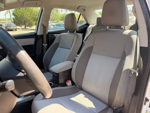 Used 2019 Toyota Corolla LE FWD image 7