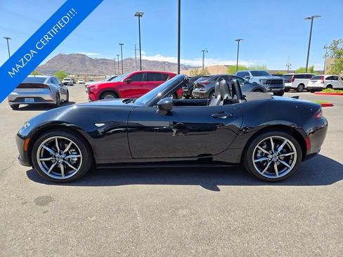 Used 2021 MAZDA MX-5 Miata Grand Touring RWD image 3