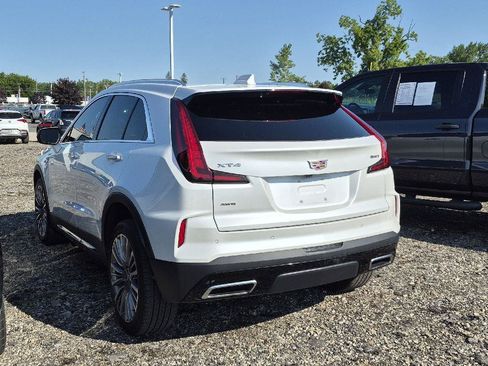 Used 2024 Cadillac XT4 Premium Luxury AWD/4WD image 4