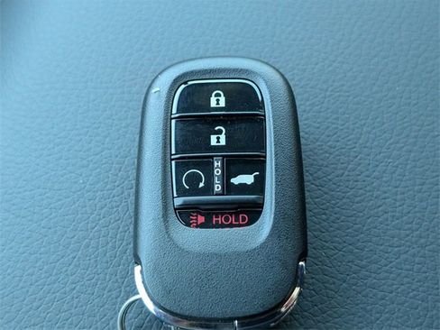 New 2025 Honda Pilot TrailSport image 32