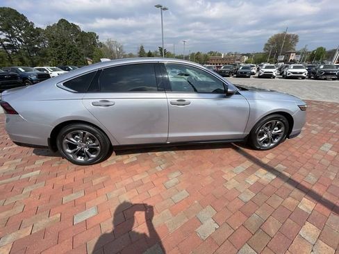 Certified 2024 Honda Accord EX-L image 36