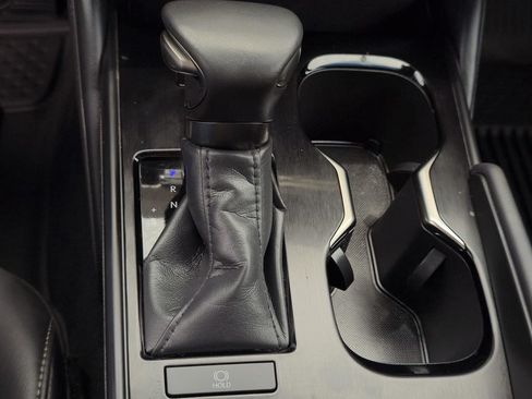 Used 2025 Lexus ES 350 w/ Premium Package FWD image 27