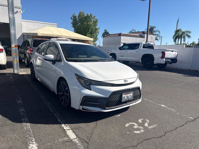 Used 2022 Toyota Corolla SE w/ Carpet Mat Package (TMS) FWD image 3