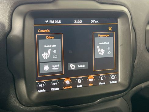 Used 2022 Jeep Renegade Latitude w/ Convenience Group image 20