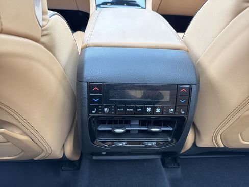 Used 2022 Jeep Grand Cherokee Summit image 32