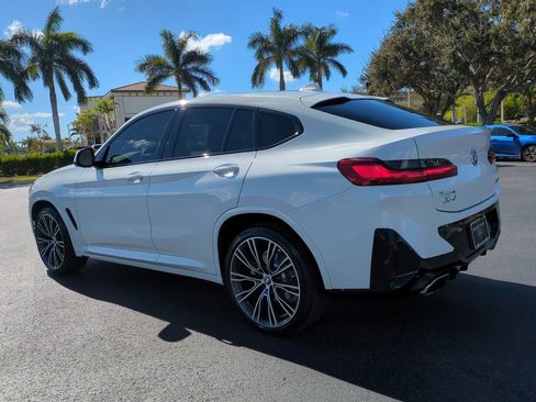 Used 2022 BMW X4 xDrive30i w/ M Sport Package 2 image 6