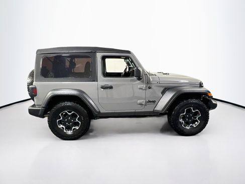 Used 2022 Jeep Wrangler Sport AWD/4WD image 4