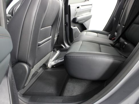New 2027 GMC Terrain AT4 w/ Convenience Package III AWD/4WD image 17