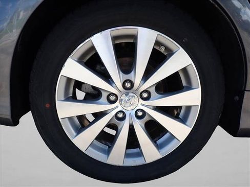 Used 2011 Toyota Avalon Limited FWD image 7