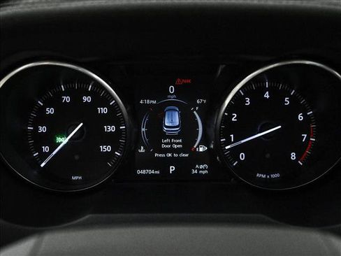 Used 2017 Land Rover Range Rover Evoque SE AWD/4WD image 12