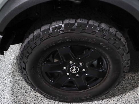 Used 2023 Ford Bronco Black Diamond AWD/4WD image 11