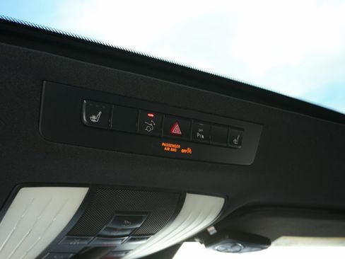 Used 2017 Mercedes-Benz AMG GT Coupe image 17