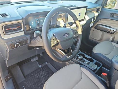 New 2026 Ford Maverick Lariat image 3