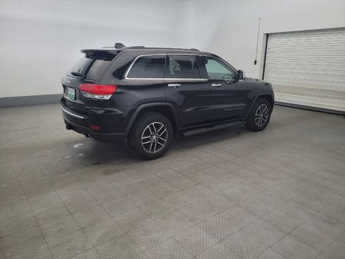 Used 2017 Jeep Grand Cherokee Limited AWD/4WD image 10