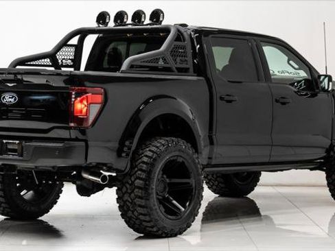 Used 2025 Ford F150 Lariat w/ Equipment Group 502A High image 8