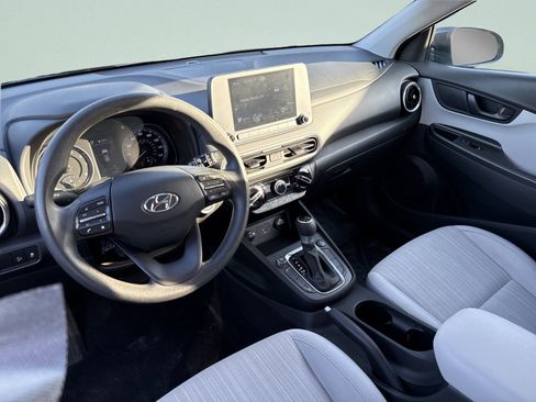 Used 2023 Hyundai Kona SEL w/ Winter Weather Package AWD/4WD image 8