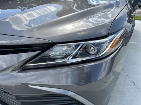 Certified 2022 Toyota Camry LE AWD/4WD image 6