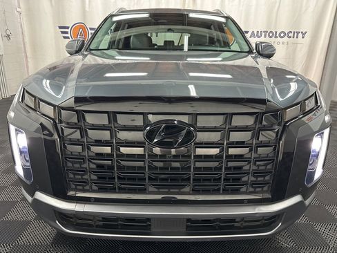 Used 2023 Hyundai Palisade SEL w/ Cargo Package image 3
