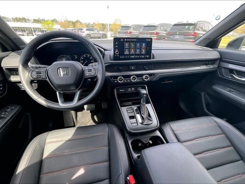 Used 2025 Honda CR-V Sport-L image 16