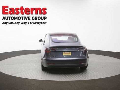 Used 2018 Tesla Model 3 RWD image 31