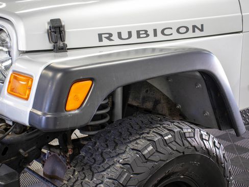 Used 2003 Jeep Wrangler Rubicon image 16