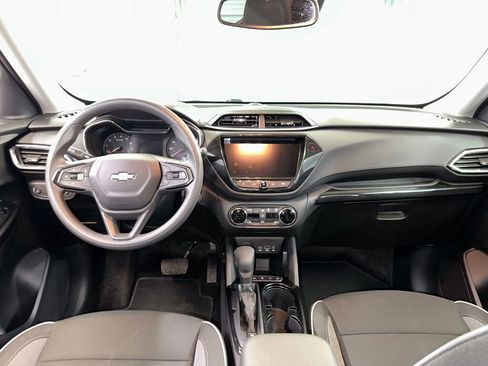 Certified 2023 Chevrolet TrailBlazer LT w/ Convenience Package image 28