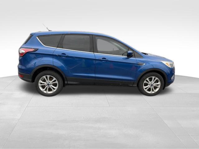 Used 2017 Ford Escape SE FWD image 8