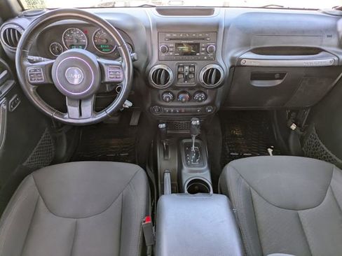 Certified 2017 Jeep Wrangler Unlimited Sport w/ Quick Order Package 24S AWD/4WD image 20