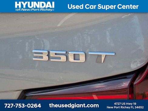 Used 2024 Cadillac XT4 Premium Luxury FWD image 14