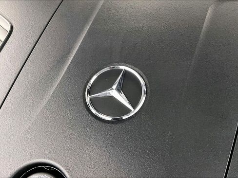 New 2026 Mercedes-Benz GLC 300 GLC 300 image 17