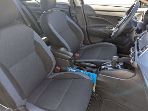 Used 2023 Nissan Versa SV image 10