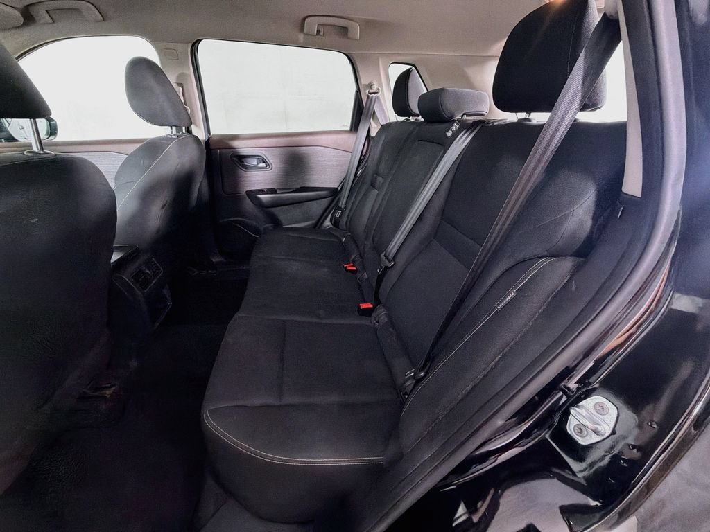 Used 2023 Nissan Rogue S AWD/4WD image 23
