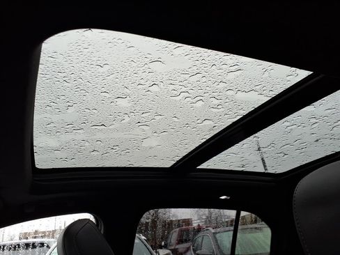 Used 2019 Cadillac XT4 Premium Luxury w/ Cold Weather Package image 23