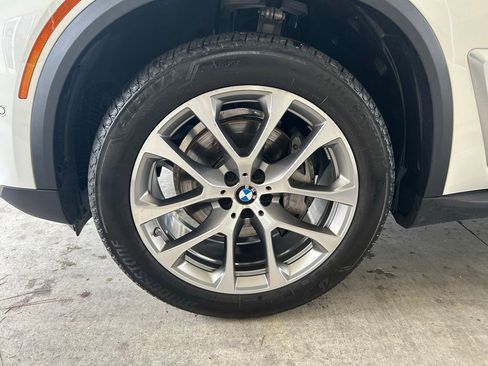 Used 2026 BMW X5 xDrive40i w/ Premium Package AWD/4WD image 15