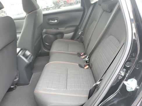 Used 2025 Honda HR-V Sport image 28