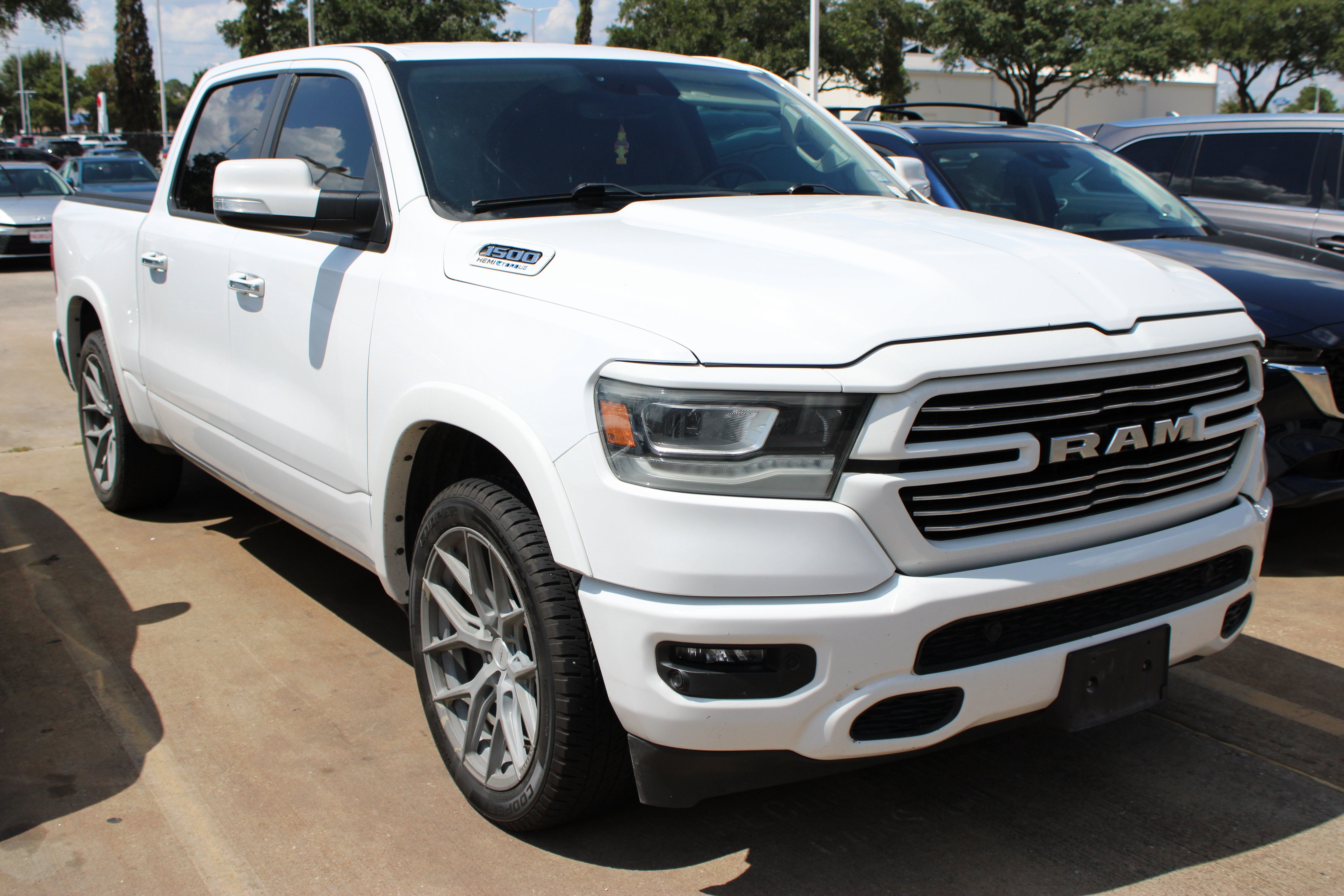 Used 2022 RAM 1500 Laramie RWD image 2