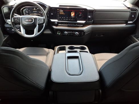 Certified 2023 GMC Sierra 1500 Elevation AWD/4WD image 10