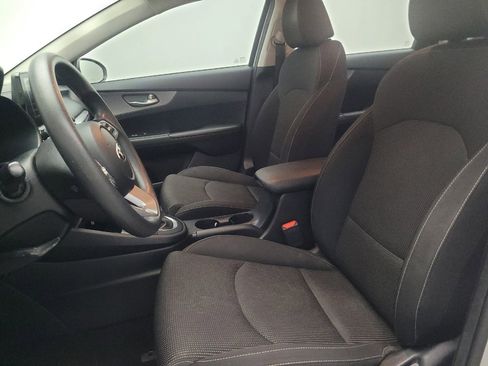 Used 2019 Kia Forte LXS image 17