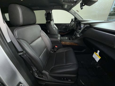 Used 2020 Chevrolet Tahoe Premier w/ Max Trailering Package AWD/4WD image 27