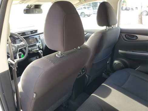 Used 2020 Nissan Rogue Sport S w/ Appearance Package image 11