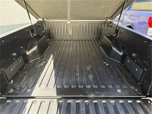 Used 2006 Toyota Tacoma PreRunner RWD image 26