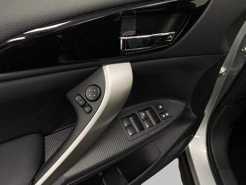 New 2026 Mitsubishi Eclipse Cross SE image 31