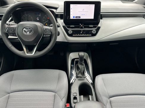 Used 2024 Toyota Corolla SE image 16