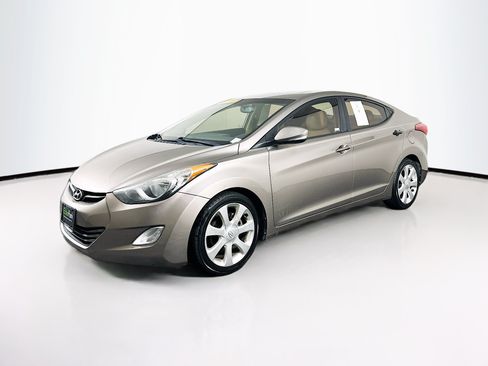 Used 2012 Hyundai Elantra Limited w/ Technology Pkg 5 FWD image 3