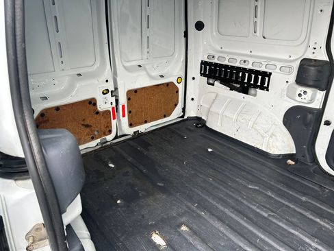 Used 2013 Ford Transit Connect XLT image 27