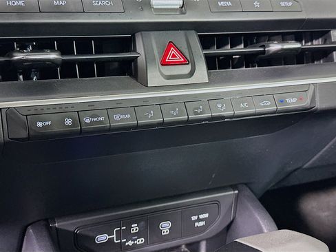 Used 2025 Kia K4 LXS FWD image 23
