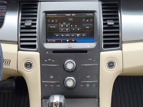 Used 2015 Ford Taurus SEL w/ Equipment Group 201A image 22