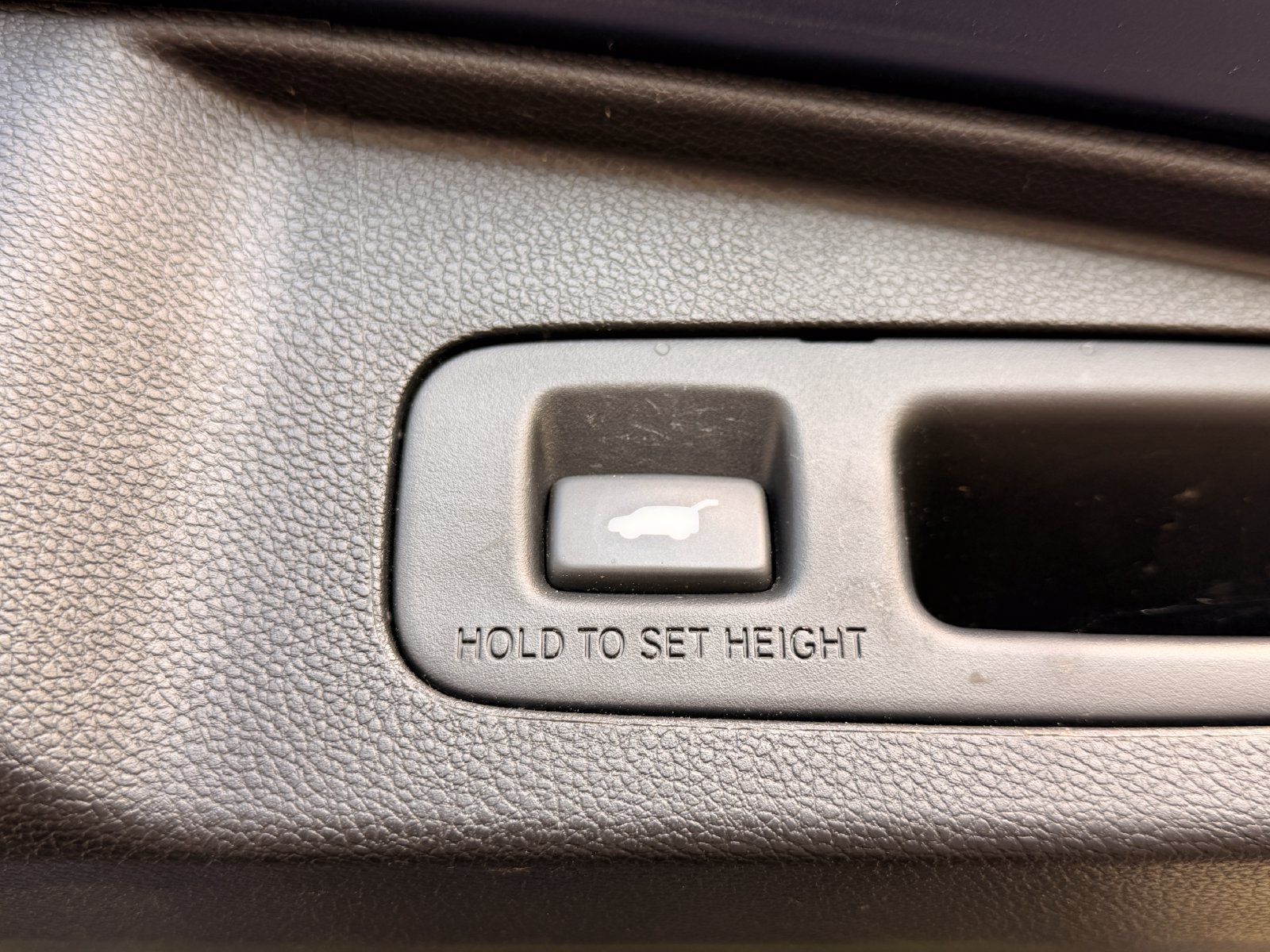 Used 2022 Honda CR-V EX-L image 16