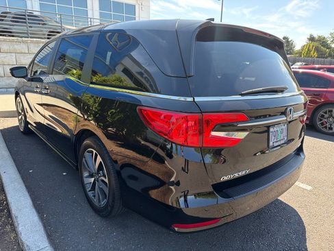 Used 2023 Honda Odyssey Touring image 6