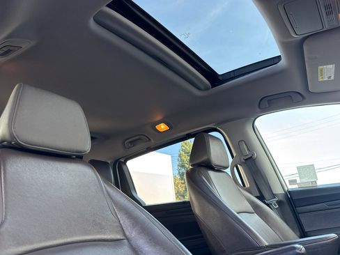 Used 2019 Honda Odyssey EX-L image 21